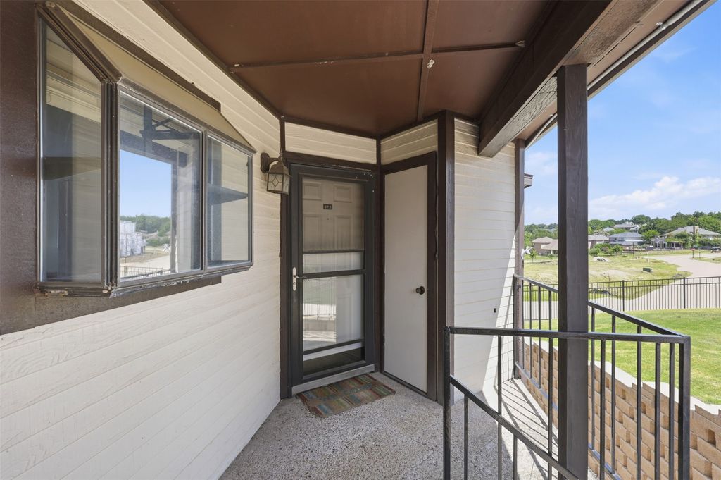 275 Henry M Chandler Drive 3, Rockwall, TX 75032
