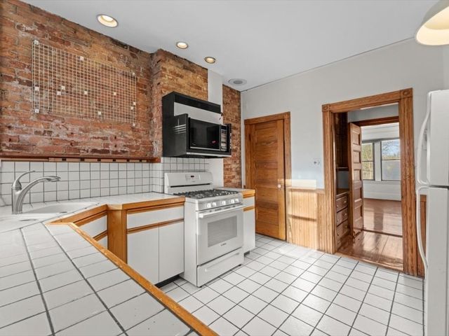 26 Beaufort Road 2, Boston, MA 02130