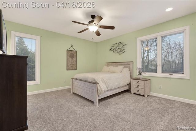 8657 Marquette Drive, Grosse Ile, MI 48138