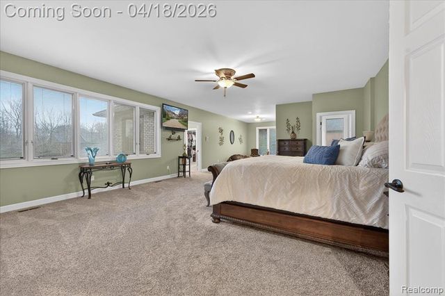8657 Marquette Drive, Grosse Ile, MI 48138
