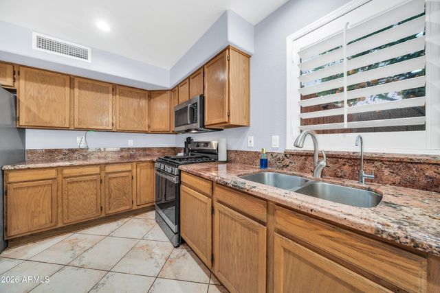 9432 E VOLTAIRE Drive, Scottsdale, AZ 85260