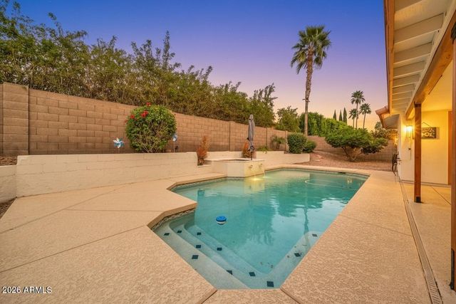 9432 E VOLTAIRE Drive, Scottsdale, AZ 85260