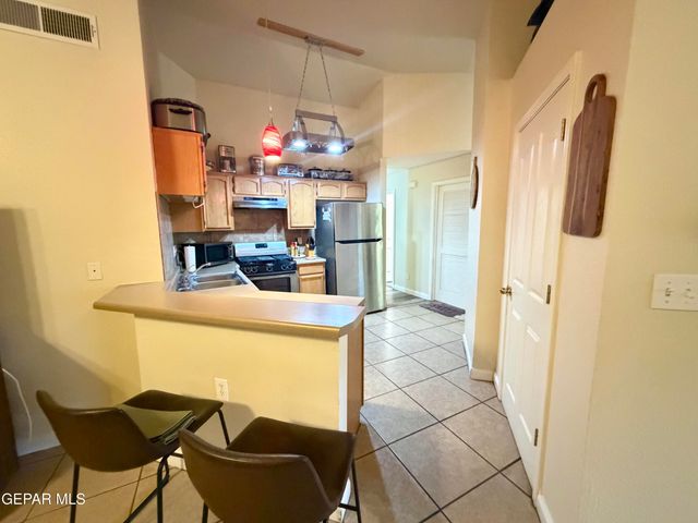 839 SUN CITY PARK CT Court, El Paso, TX 79932