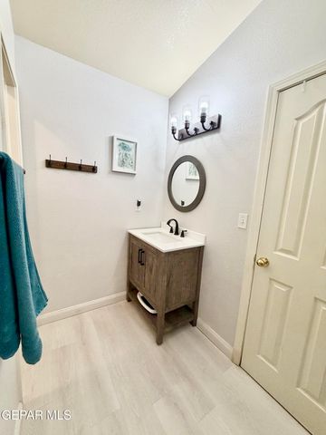 839 SUN CITY PARK CT Court, El Paso, TX 79932