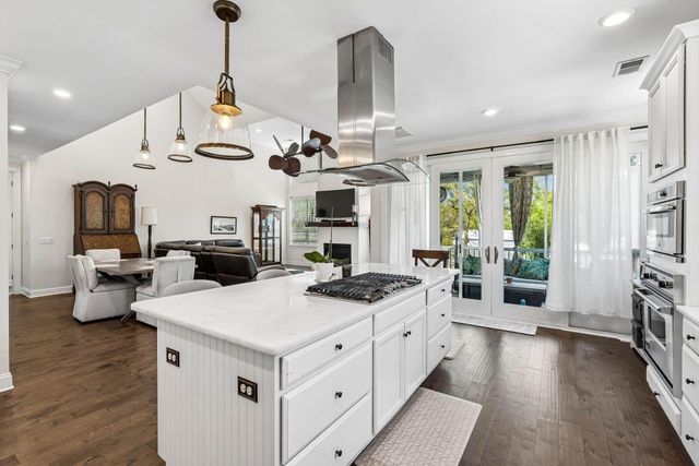 1541 Periwinkle Drive, Mount Pleasant, SC 29466