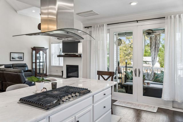 1541 Periwinkle Drive, Mount Pleasant, SC 29466