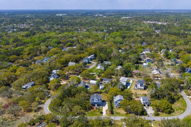 1541 Periwinkle Drive, Mount Pleasant, SC 29466