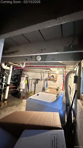 2393 Botsford Street, Hamtramck, MI 48212