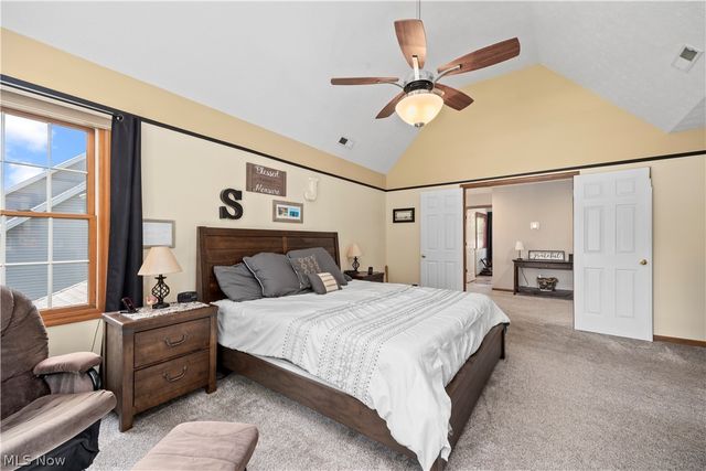 224 Sleepy Hollow Drive, Amherst, OH 44001