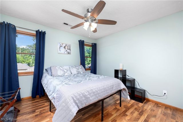 224 Sleepy Hollow Drive, Amherst, OH 44001
