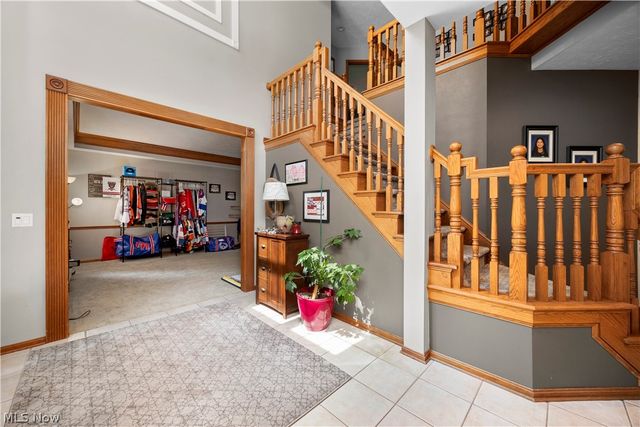 224 Sleepy Hollow Drive, Amherst, OH 44001