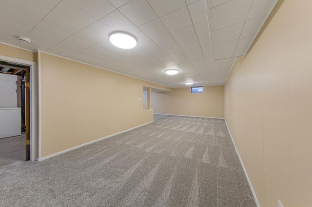 2042 Bluestone Lane, Eagan, MN 55122