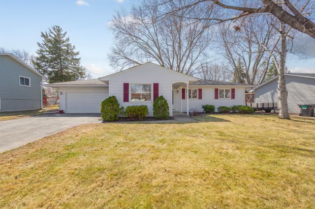 2042 Bluestone Lane, Eagan, MN 55122