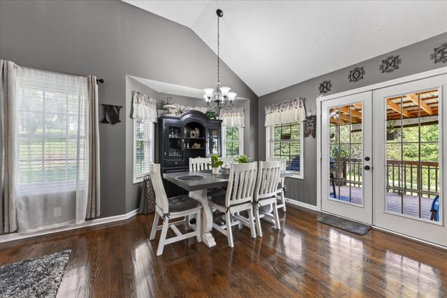 1194 Old Mack Rd, Clarksville, TN 37040
