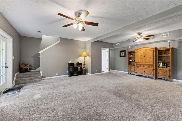 1194 Old Mack Rd, Clarksville, TN 37040