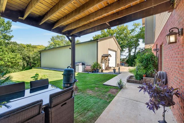 1194 Old Mack Rd, Clarksville, TN 37040