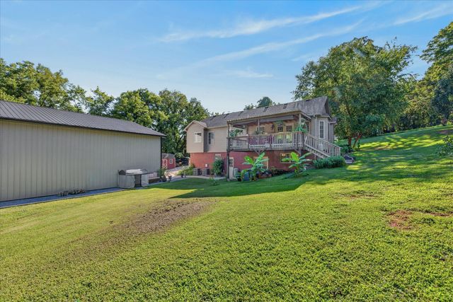 1194 Old Mack Rd, Clarksville, TN 37040