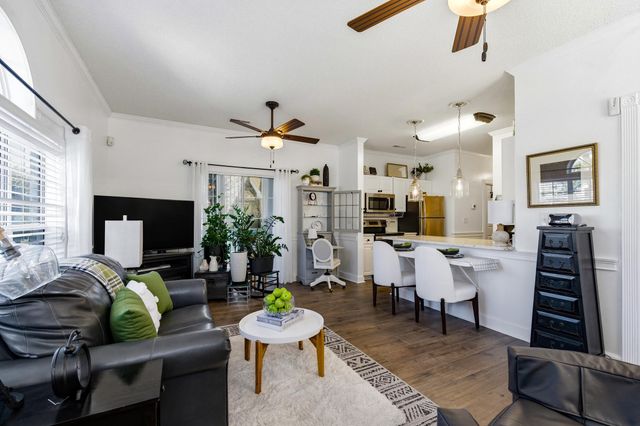 4753 Wild Iris Dr Apt 105, Myrtle Beach, SC 29577