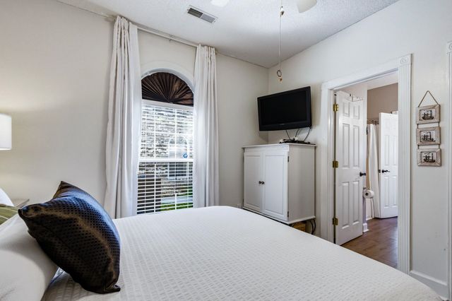 4753 Wild Iris Dr Apt 105, Myrtle Beach, SC 29577
