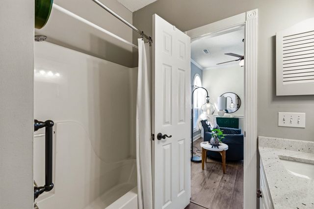 4753 Wild Iris Dr Apt 105, Myrtle Beach, SC 29577