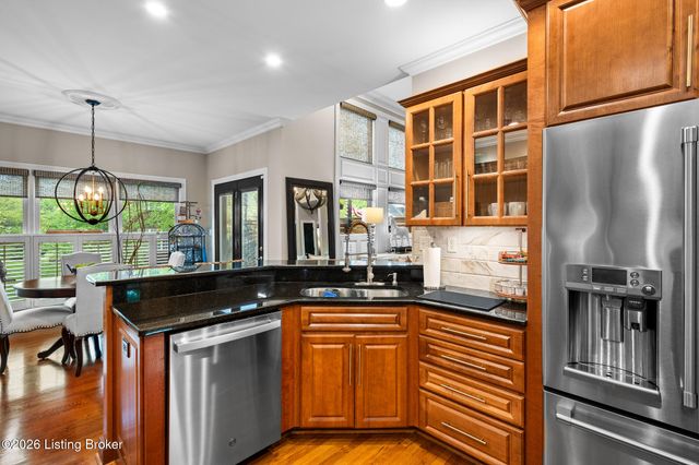 11123 Perwinkle Ln, Louisville, KY 40291