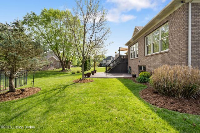 11123 Perwinkle Ln, Louisville, KY 40291