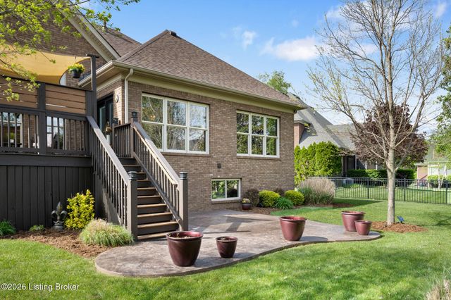 11123 Perwinkle Ln, Louisville, KY 40291