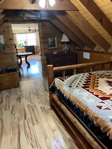 717 private road 6665, Mineola, TX 75773