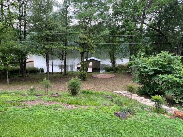 717 private road 6665, Mineola, TX 75773