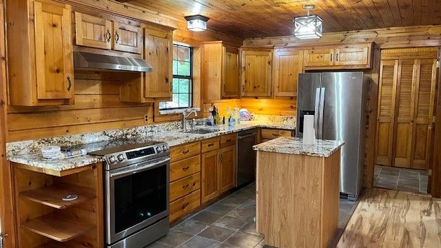 717 private road 6665, Mineola, TX 75773