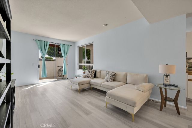 401 S El Cielo Road 35, Palm Springs, CA 92262
