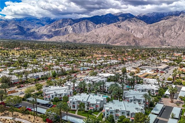 401 S El Cielo Road 35, Palm Springs, CA 92262