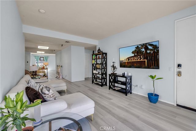 401 S El Cielo Road 35, Palm Springs, CA 92262
