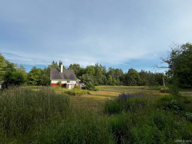 54866 Tecumseh Road, Calumet, MI 49913