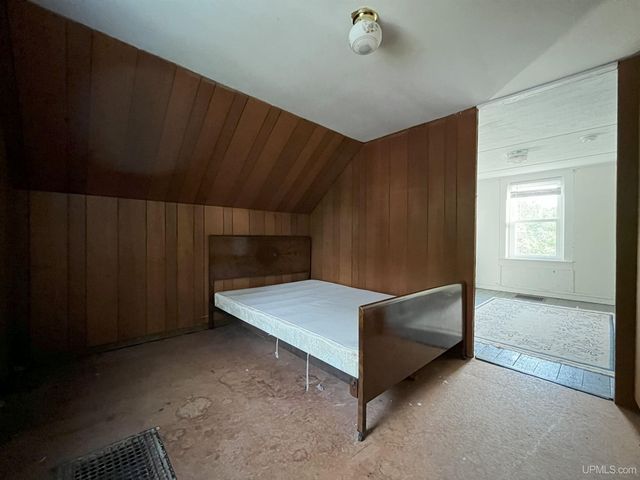 54866 Tecumseh Road, Calumet, MI 49913