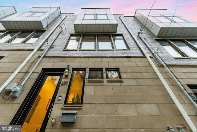 239 LYCEUM AVE, Philadelphia, PA 19128