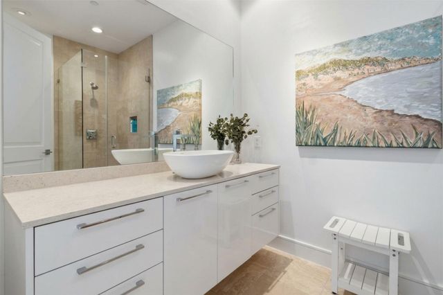 2727 Kirby Drive 10E, Houston, TX 77098