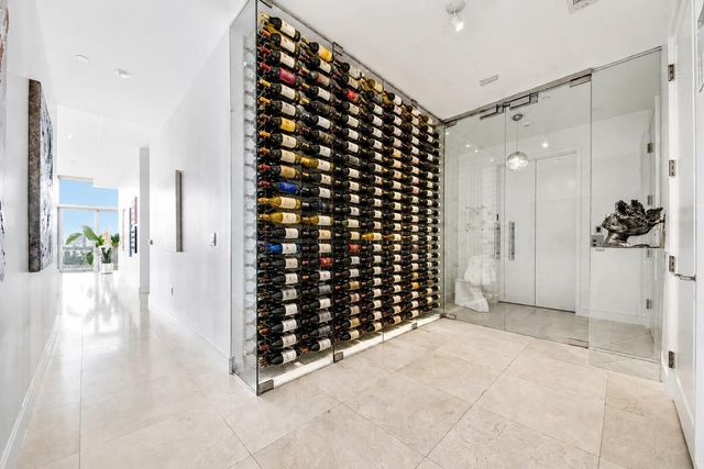2727 Kirby Drive 10E, Houston, TX 77098