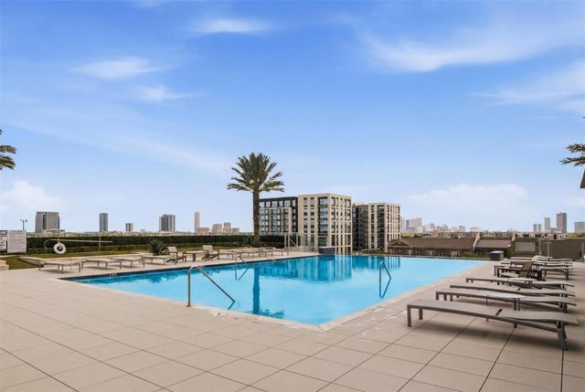 2727 Kirby Drive 10E, Houston, TX 77098
