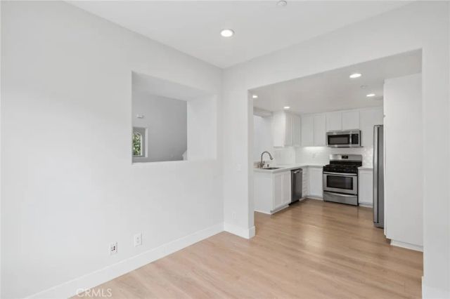 223 Lonetree, Irvine, CA 92603