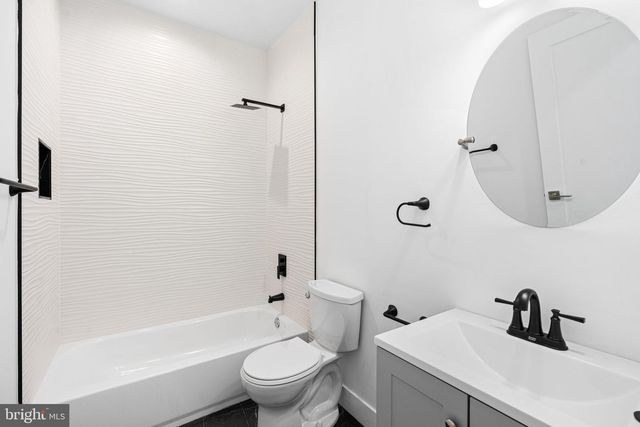 5520 WALTON AVE, Philadelphia, PA 19143