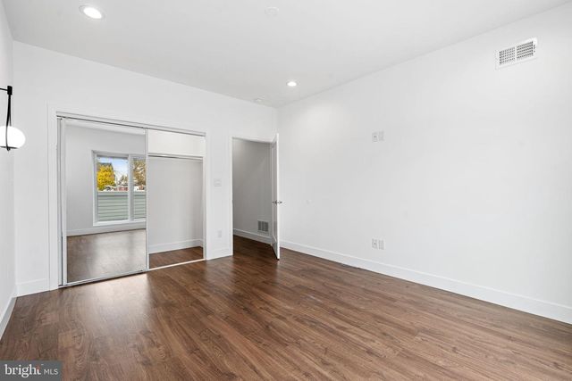 5520 WALTON AVE, Philadelphia, PA 19143