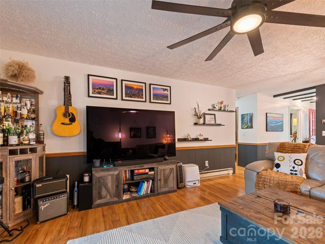 102 Sanctuary Road B, Maggie Valley, NC 28751