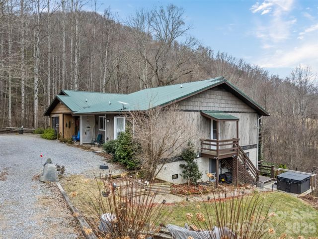 102 Sanctuary Road B, Maggie Valley, NC 28751