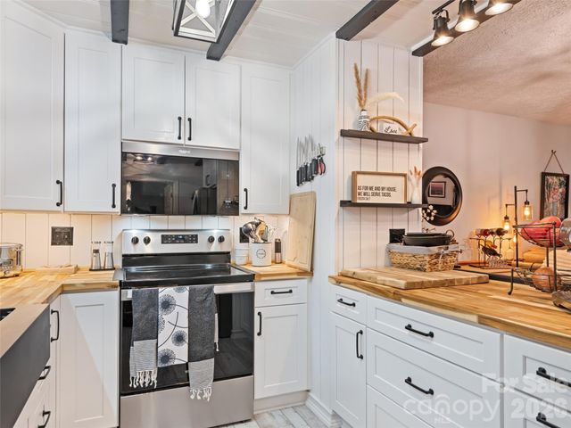 102 Sanctuary Road B, Maggie Valley, NC 28751