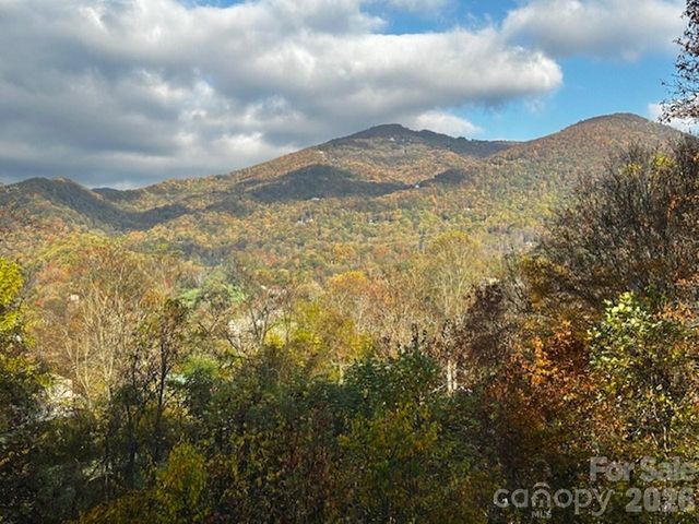 102 Sanctuary Road B, Maggie Valley, NC 28751