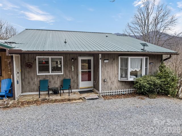 102 Sanctuary Road B, Maggie Valley, NC 28751