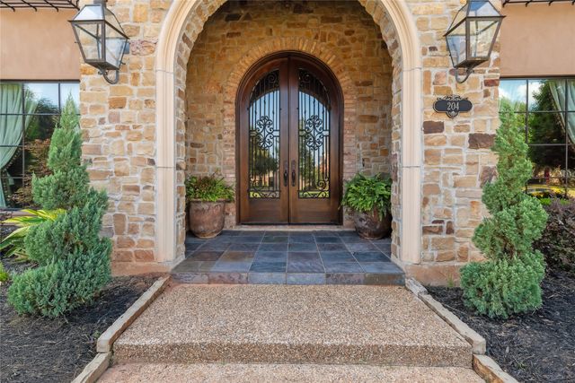 204 Magnolia Crossing, Bossier City, LA 71111