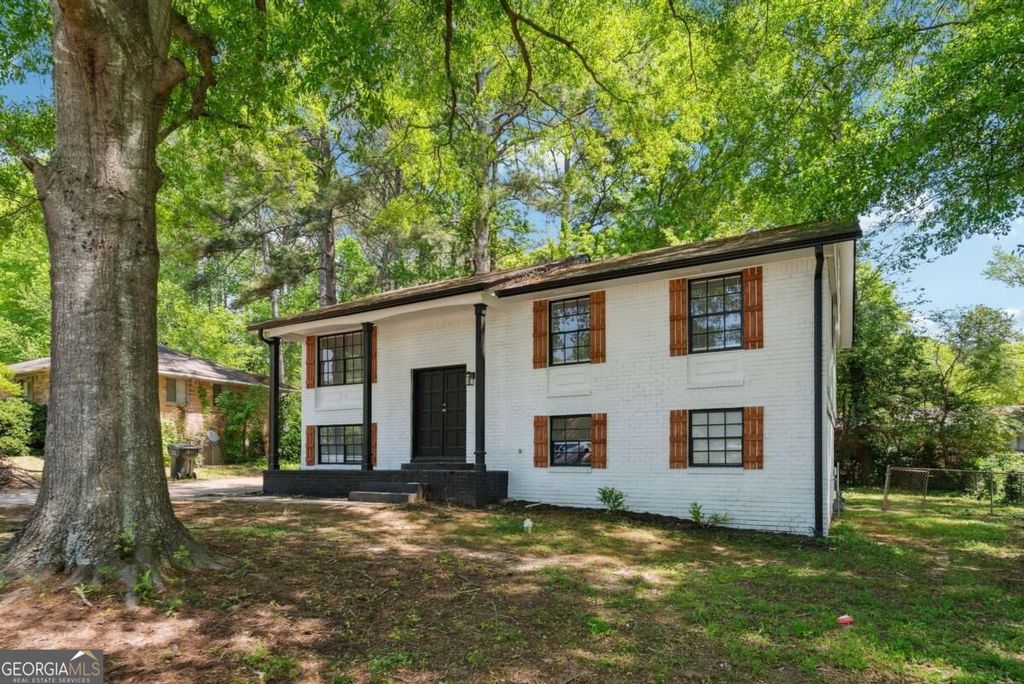 1421 Iron Gate Boulevard, Jonesboro, GA 30238 — photo 3