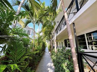 7315 Byron Ave 12, Miami Beach, FL 33141